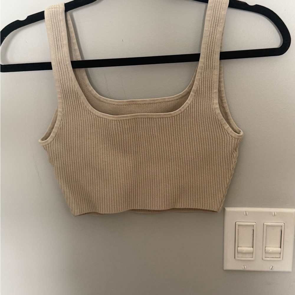 Babaton Sculpt Knit Squareneck Cropped Tank - Picture 4 of 7
